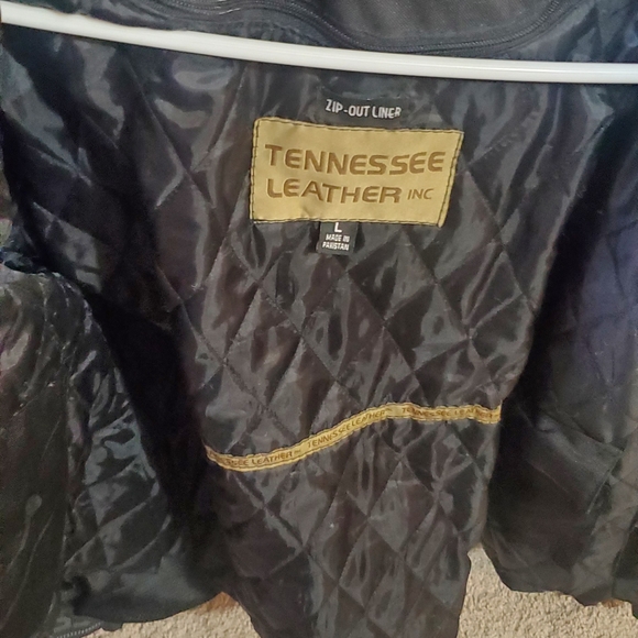 Tennessee Leather motorcycle jacket - Picture 3 of 5
